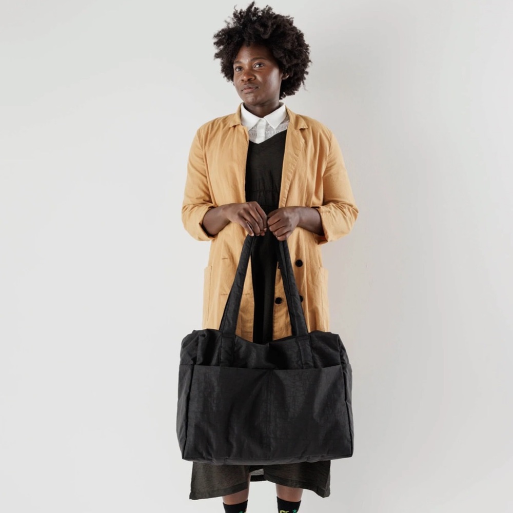 Baggu cloud carry on